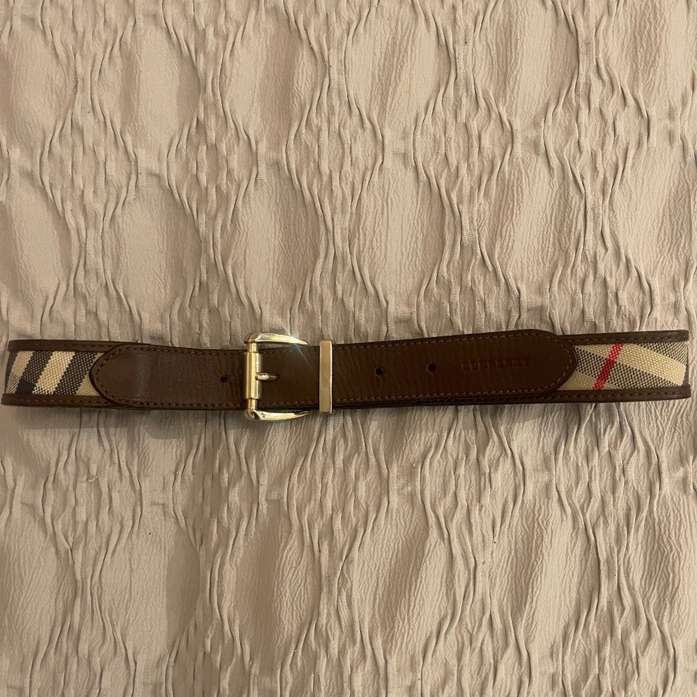 Burberry boys belt